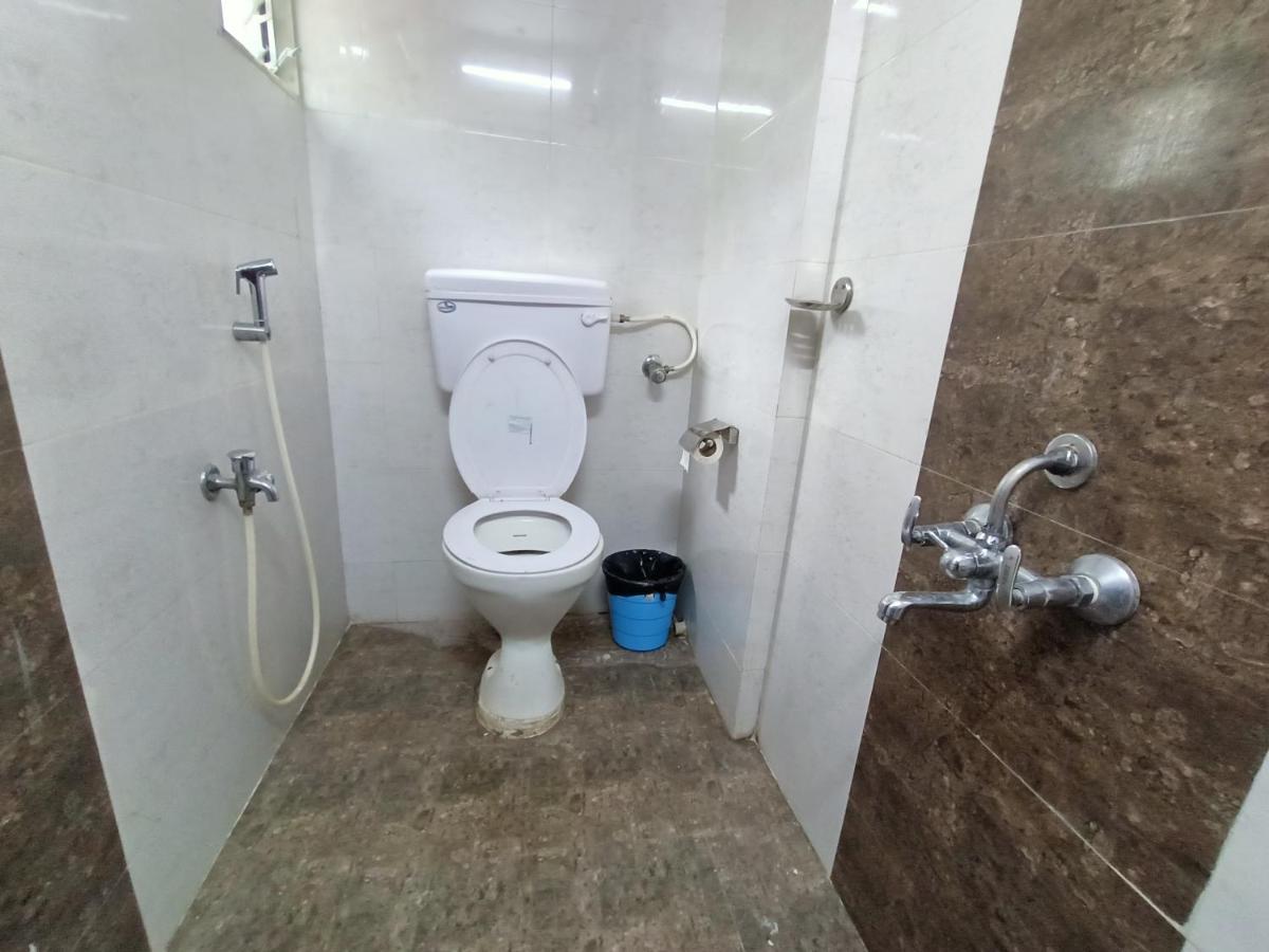 Kalpataru Hometel Mumbai Exterior photo