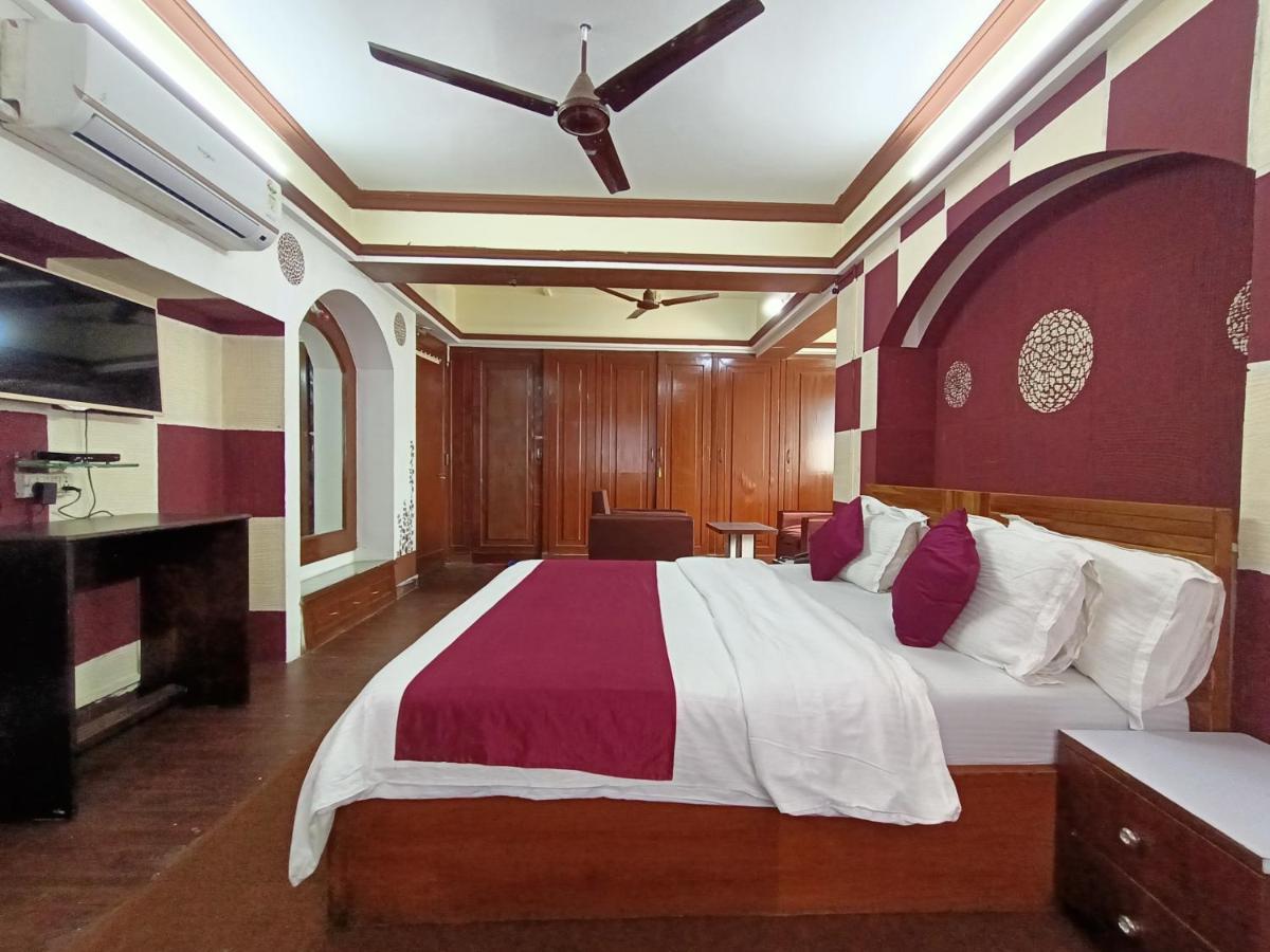 Kalpataru Hometel Mumbai Exterior photo