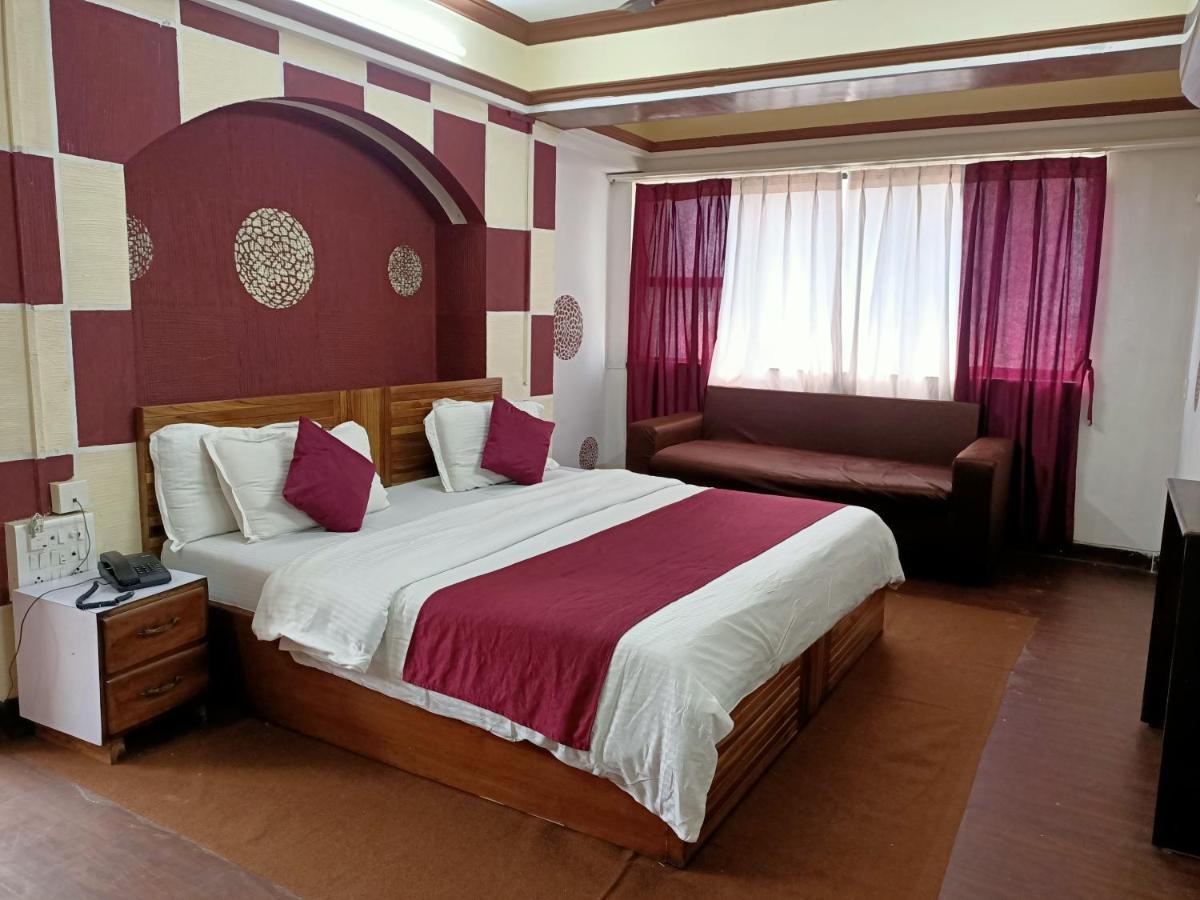 Kalpataru Hometel Mumbai Exterior photo